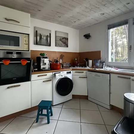 Дом отдыха Maison Proche Centre, Parking - 10 Pers. - Fr-1-705-113 Ле-Мат