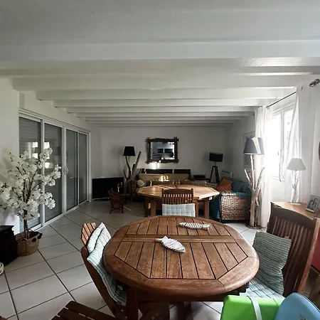 Maison Proche Centre, Parking - 10 Pers. - Fr-1-705-113 Дом отдыха Ле-Мат